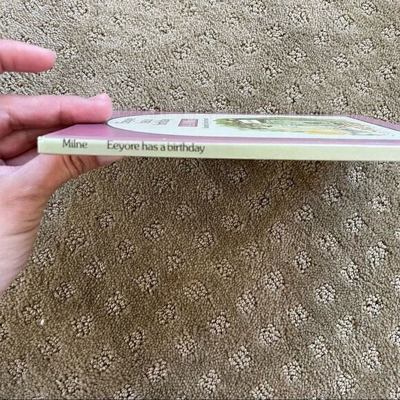 Vintage 1975 Eeyore has a Birthday Kid’s Book by A.A. Milne/ Shepard - Picture 8 of 11